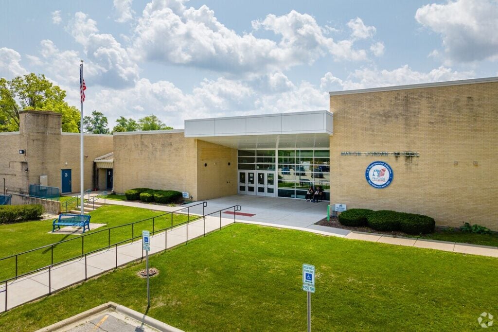 Front view of Marion Jordan Elementary School in Palatine, IL